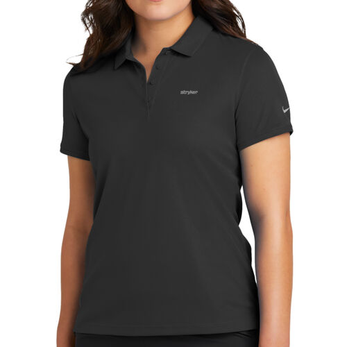 Nike Women's Victory Solid Polo Thumbnail